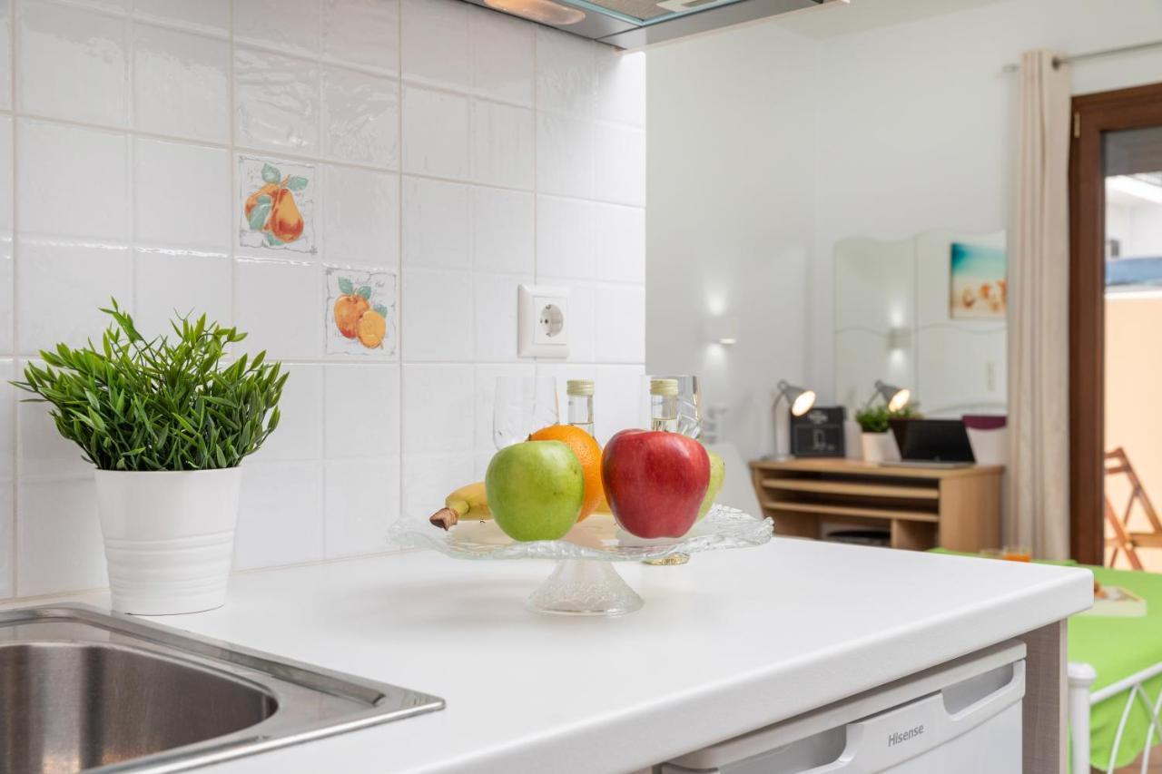 Naxos Diamond Studios Apartments Naxos City Екстериор снимка