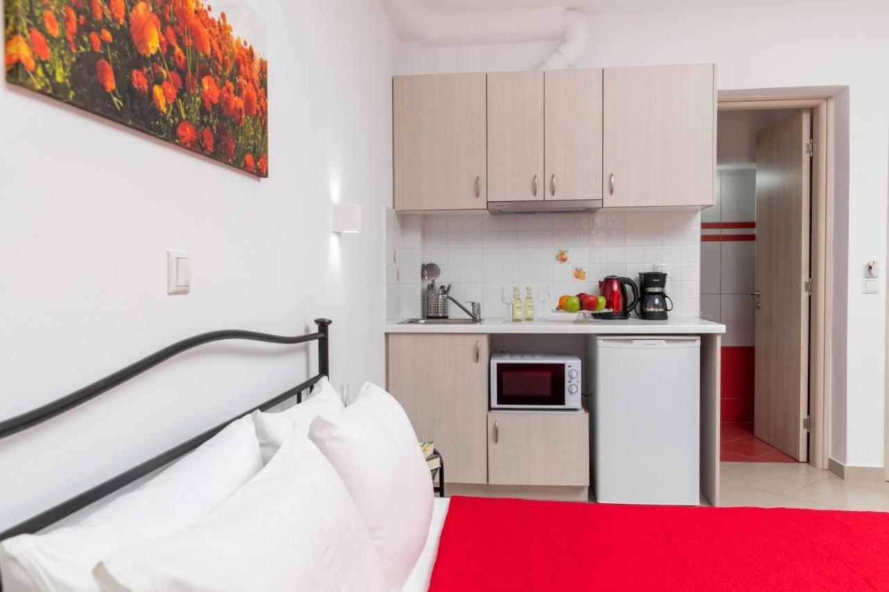 Naxos Diamond Studios Apartments Naxos City Екстериор снимка