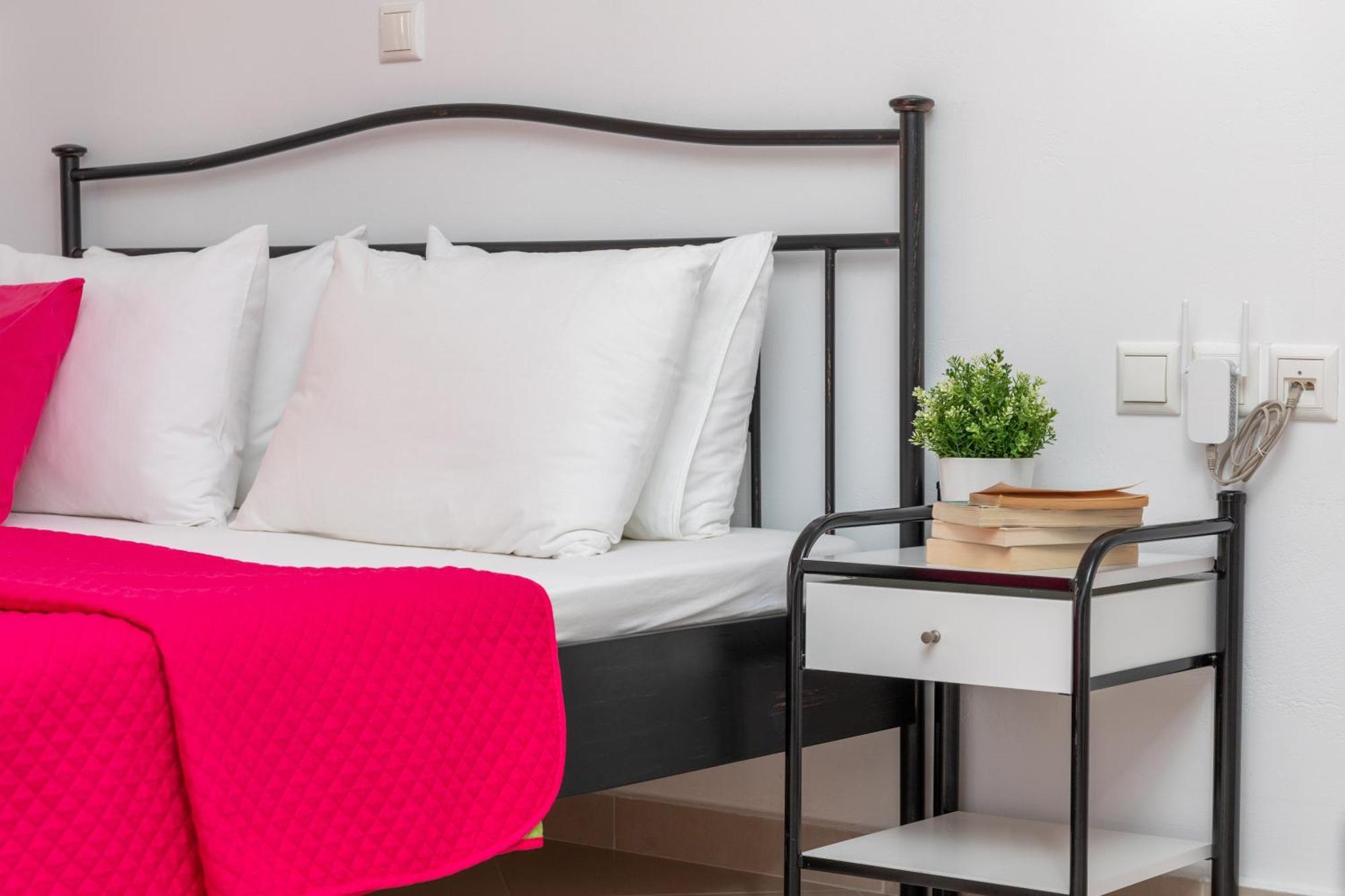 Naxos Diamond Studios Apartments Naxos City Стая снимка