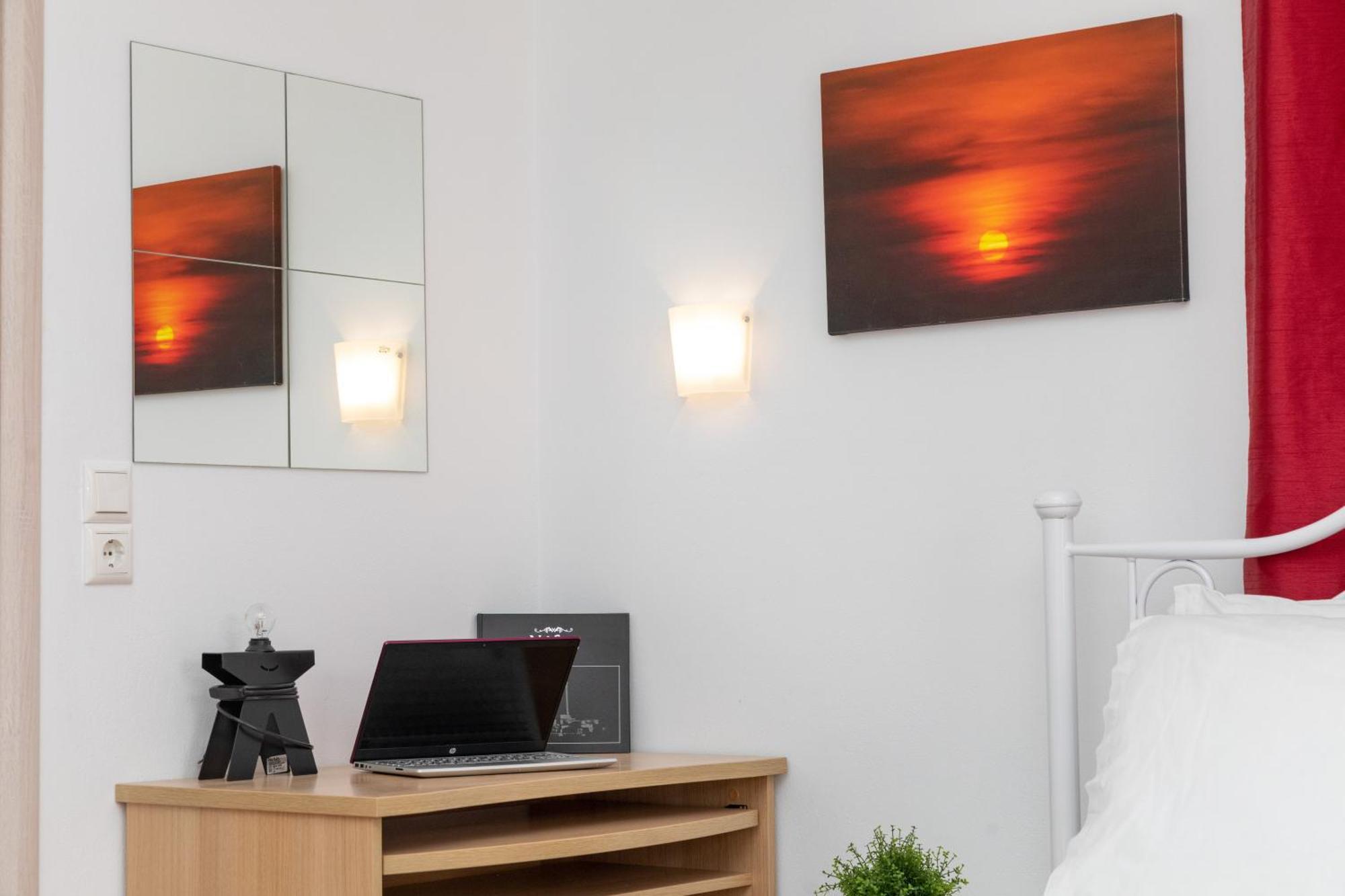 Naxos Diamond Studios Apartments Naxos City Стая снимка