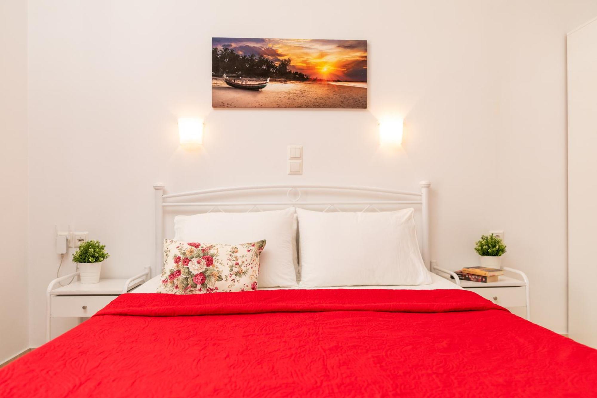 Naxos Diamond Studios Apartments Naxos City Стая снимка